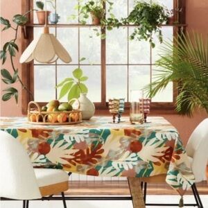 60" x 84" Cotton Palm Print Tablecloth with Tassels - Opalhouse™ new